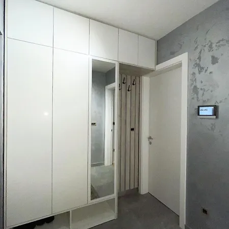 Emma Park Emma Parklake *